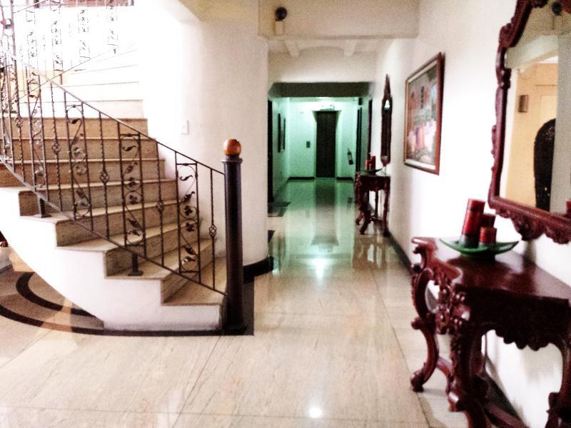 Casa Nicarosa Hotel And Residences Manila Esterno foto