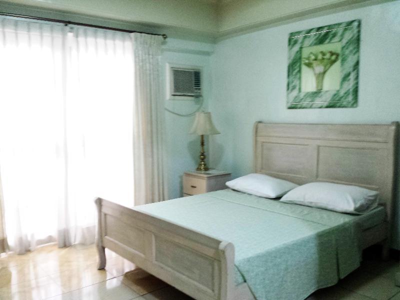 Casa Nicarosa Hotel And Residences Manila Esterno foto