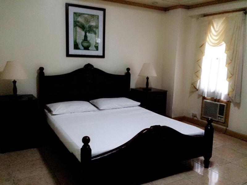 Casa Nicarosa Hotel And Residences Manila Esterno foto